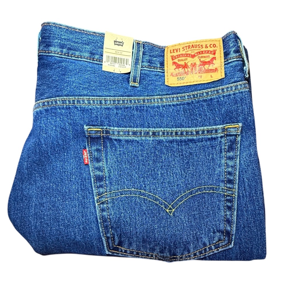 Levis 550 Relaxed Fit Jeans Mens 48x32 Big & Tall Medium Wash Blue Denim NWT